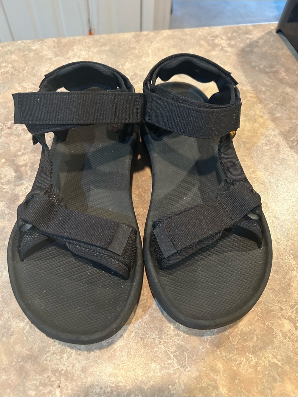 Teva Mens Size 8 Black Hydratek Performance Water Sandals